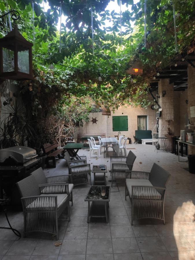 Grin-Motel Haifa Bagian luar foto