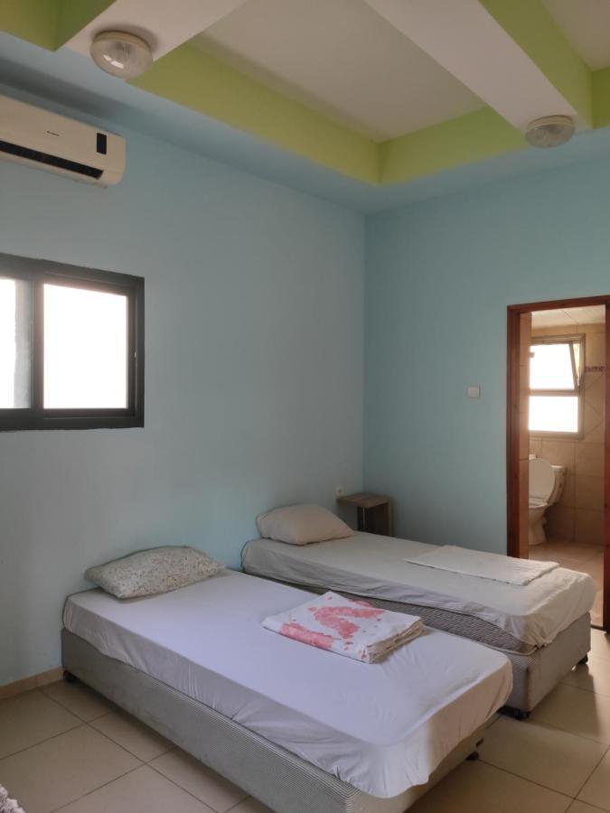 Grin-Motel Haifa Ruang foto