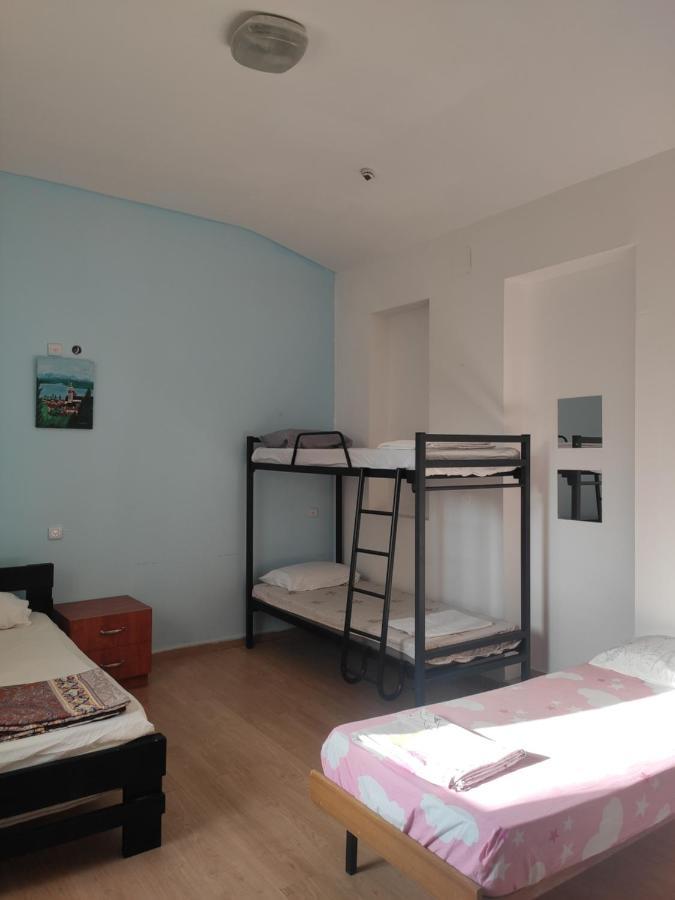 Grin-Motel Haifa Bagian luar foto