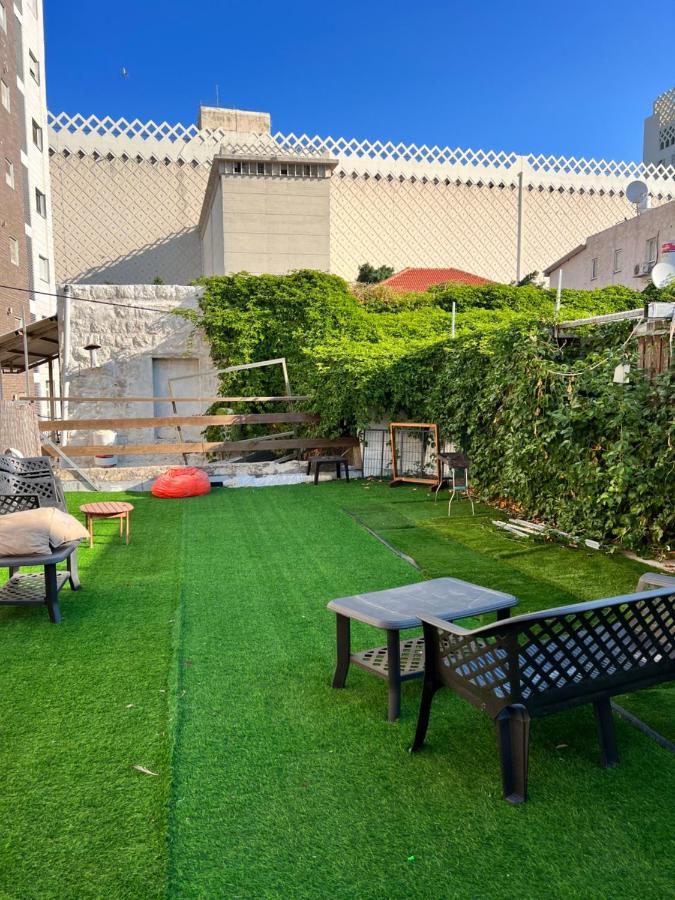 Grin-Motel Haifa Bagian luar foto